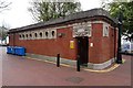 TA0928 : Listed public conveniences by Philip Halling