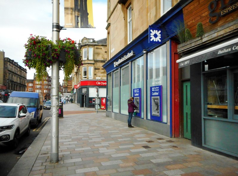 Royal Bank of Scotland, Kilmarnock Road © Richard Sutcliffe :: Geograph