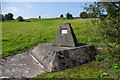 Old shaft, Castle Clough