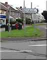 Bilingual direction sign in Wick, Vale of Glamorgan