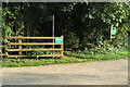 Footpath to Heath Farm