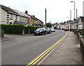 Towards a bend in Gelligaer Road, Cefn Hengoed