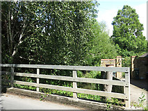 TQ0493 : Bridge on Springwell Lane over a minor branch of the River Colne by Mike Quinn