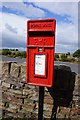 Postbox on Greave Road, Hade Edge