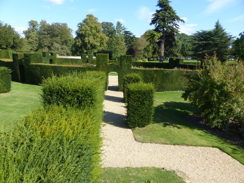 Rockingham Castle Gardens © Chris Gunns :: Geograph Britain and Ireland