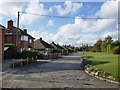 Residential ribbon-development by the Wantage road