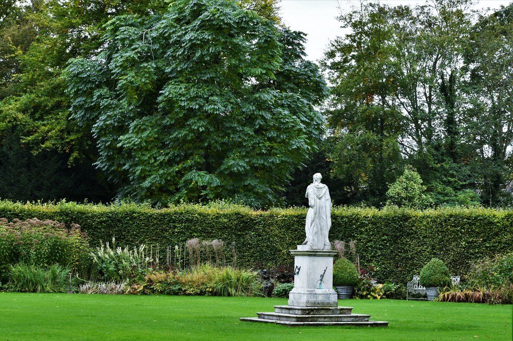 Anglesey Abbey, Herbaceous Garden © Michael Garlick :: Geograph Britain ...