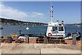 SX9372 : The tug ‘Teign C’ is undertaking pilot duties, Port of Teignmouth by Robin Stott