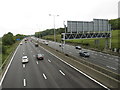TQ3452 : M25 motorway near Godstone by Malc McDonald