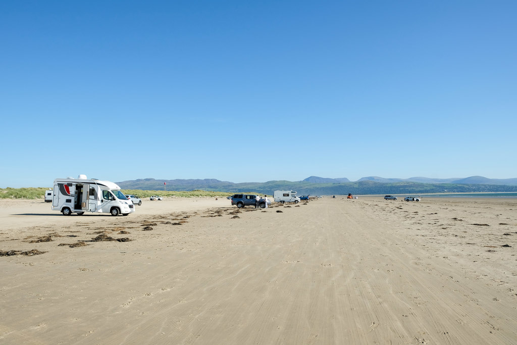 Black Rock Sands © Jeff Buck Geograph Britain and Ireland