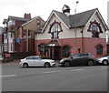 Gold Tops House, Pentonville, Newport