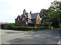 Lodge on Birkenhead Road, Willaston