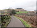 Heol ger Ffarm Bryn-caws Farm / Road near Bryn-caws Farm