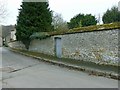 SK9909 : Garden wall to Home Farmhouse, Tickencote by Alan Murray-Rust
