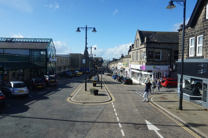 High Street, Yeadon © Ian S :: Geograph Britain and Ireland