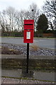 Elizabeth II postbox on Leeds Road, Shaw Cross