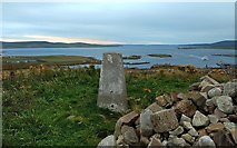 HY2509 : Triangulation pillar and cairn, Brinkies Brae, Stromness, Orkney by Claire Pegrum