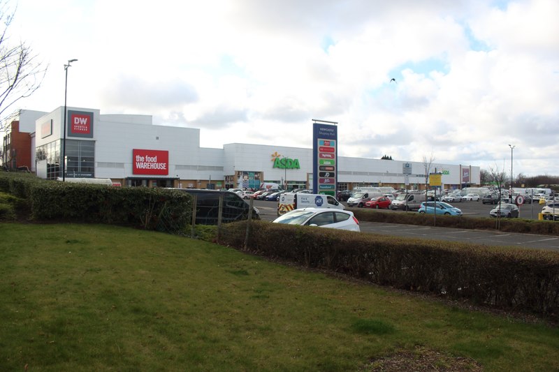 Newcastle Shopping Park, Byker © Graham Robson :: Geograph Britain and ...