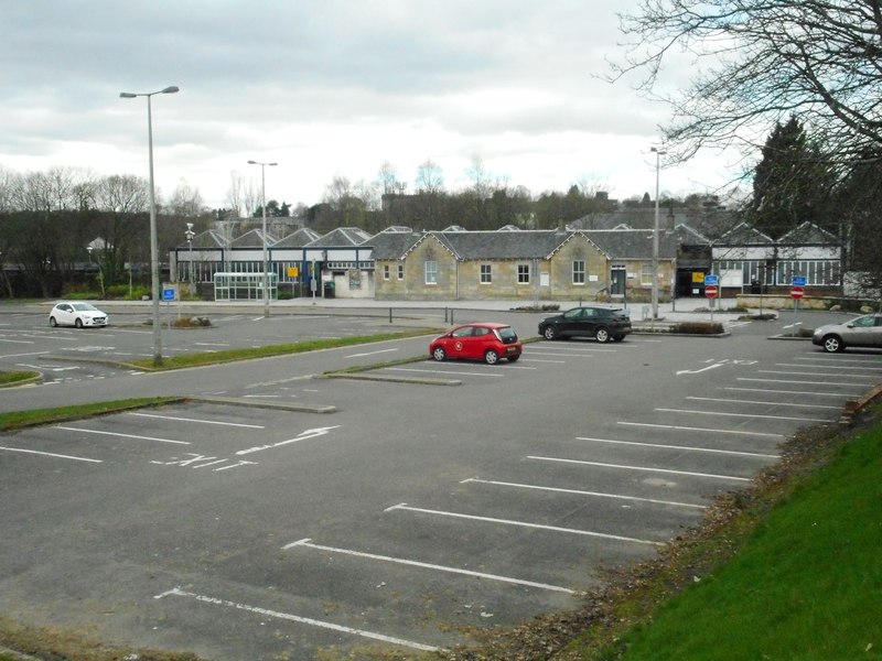 Milngavie Railway Station © Richard Sutcliffe :: Geograph Britain And ...