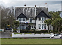 J5182 : Cairn Bay Lodge, Bangor by Rossographer
