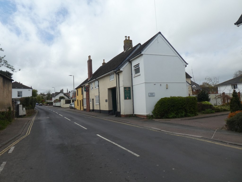 Houses in Alphington © David Smith :: Geograph Britain and Ireland