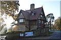 Entrance Lodge, Salomons