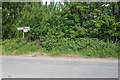 SE6617 : Road sign on Pincheon Green Lane by Ian S