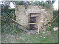 SY5885 : Bishops Lime Kiln (Disused) by Darren Haddock