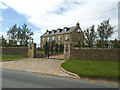 Almscliffe Manor, North Rigton