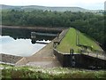 SE1105 : The dam, Ramsden reservoir by Christine Johnstone