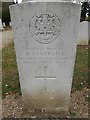 St Thomas, Watchfield: CWGC grave (viii)