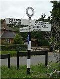 TG1638 : Direction Sign – Signpost by M Bardell