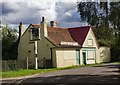 Haultwick : derelict public house