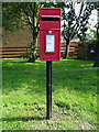 Elizabeth II postbox on Scotton Road, Scotton