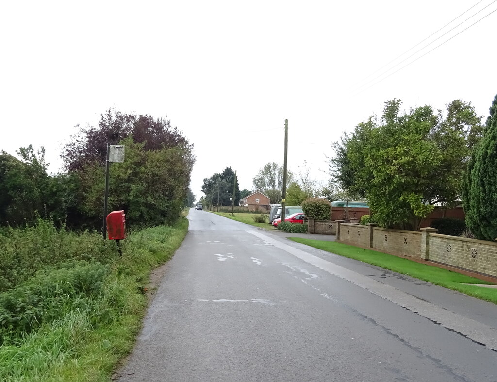 Barroway Drove, Barroway Drove © JThomas Geograph Britain and Ireland