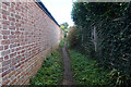 Path leading to the A4074 Shillingford