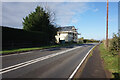 Thames path on the A4074 Henley Road