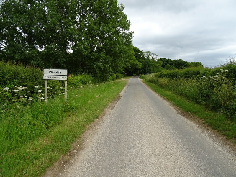 Entering Rigsby © JThomas :: Geograph Britain and Ireland