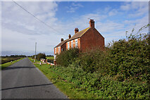 TA0723 : Marsh Lane towards Barrow Haven by Ian S