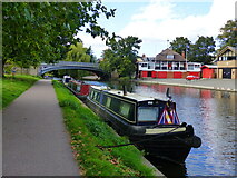 TL4559 : Canal barges and Victoria Bridge, River Cam, Cambridge by Ruth Sharville