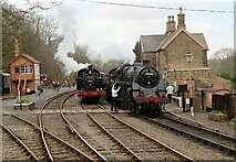 SO7483 : Token exchange at Highley Station by Martin Tester