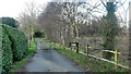 Gated track to Lower Cleeve Farm