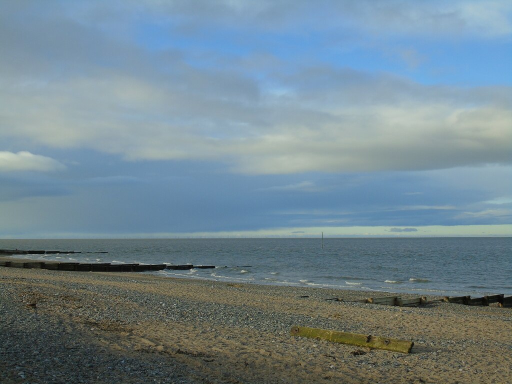 To the wind farms off Barrow-in-Furness © Carroll Pierce :: Geograph ...