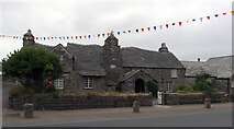 SX0588 : The Old Post Office, Tintagel by habiloid