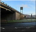 ST3089 : M4 Motorway flyover at Junction 26, Newport by Jaggery