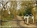 SE2040 : Barrier on the Yeadon Cycleway by Stephen Craven