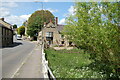 Approaching the Black Prince Public House Woodstock