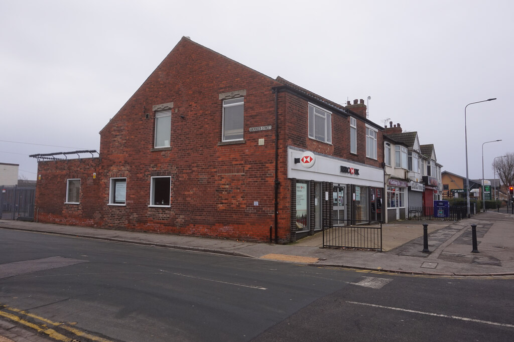 hsbc-bank-holderness-road-hull-ian-s-geograph-britain-and-ireland