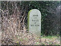 Modern Waymarker on the A431 Bath Road, Willsbridge