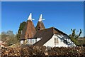 TQ6736 : Chequers Oast, Spray Hill, Lamberhurst by Oast House Archive
